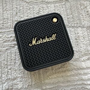 Marshall Black Speaker with Gold Detailing